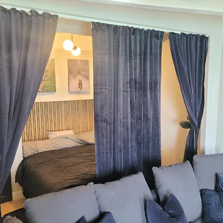 Menton, Old Town Appartement *