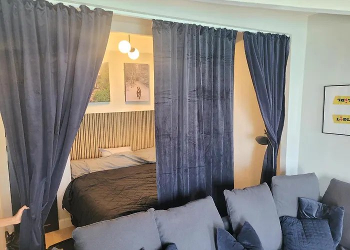 Menton, Old Town Appartement *